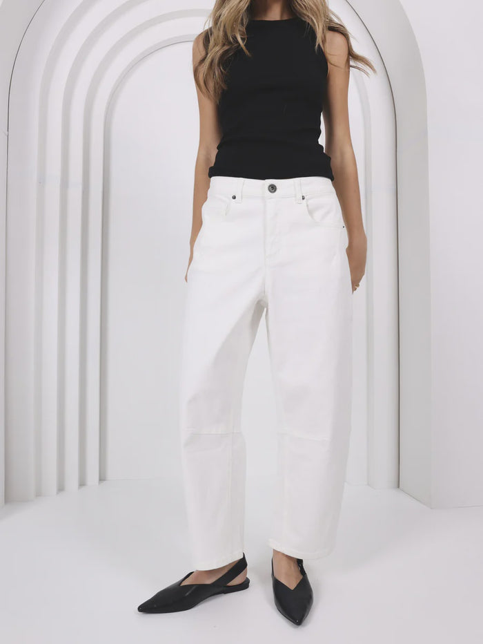 Toni Barrel Jeans White