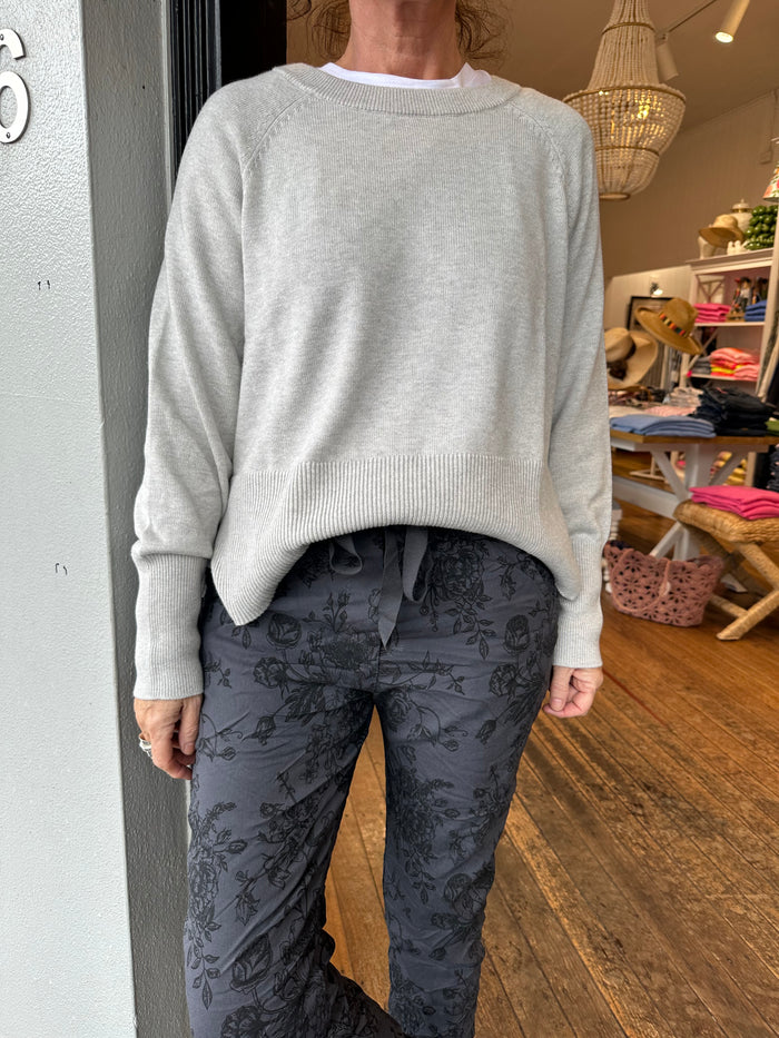 Crew Neck Sweater Grey