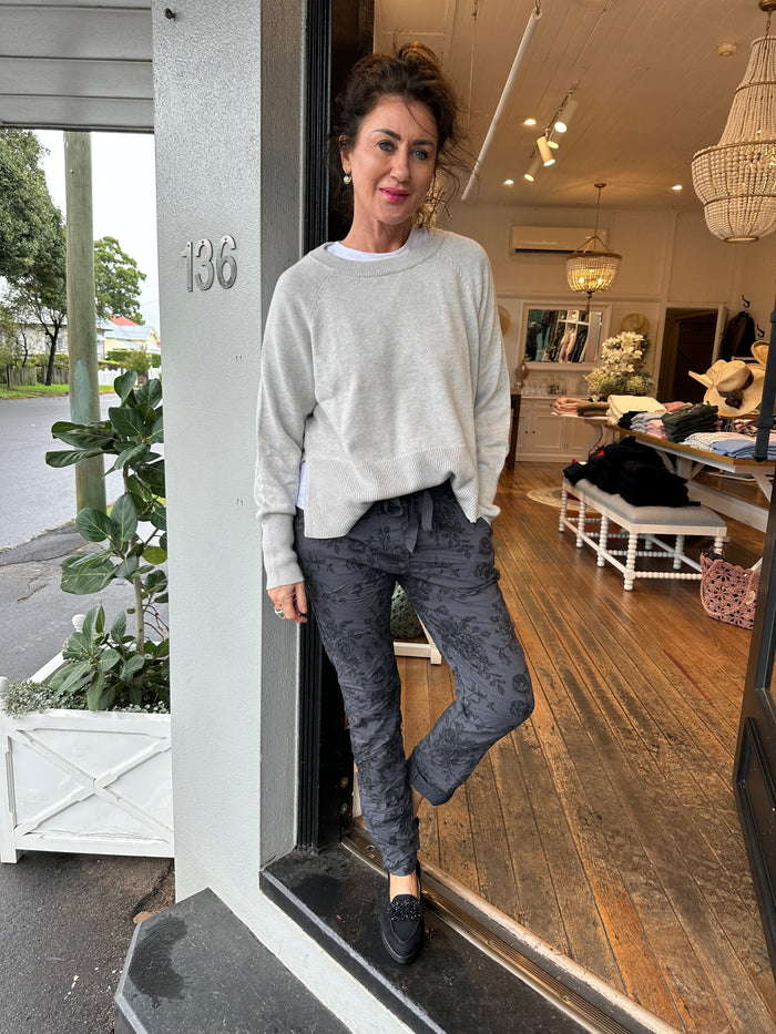 Crew Neck Sweater Grey