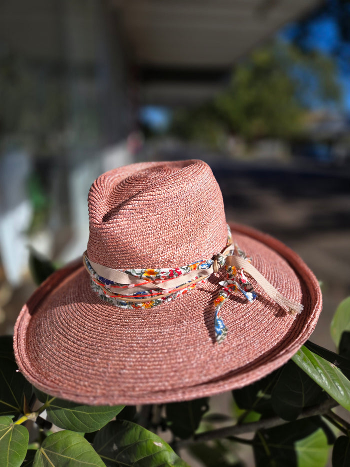 Pink Milanese w Liberty Pearls