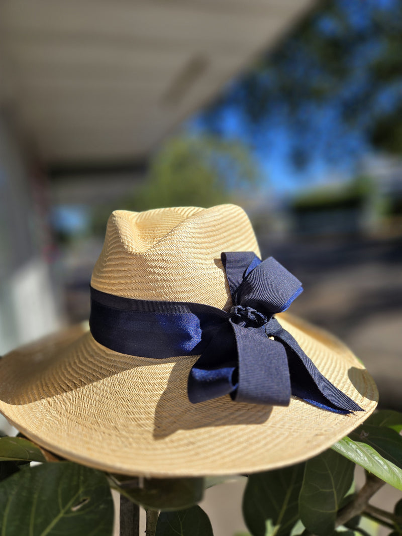 Buntal Cuenca Navy Ribbon