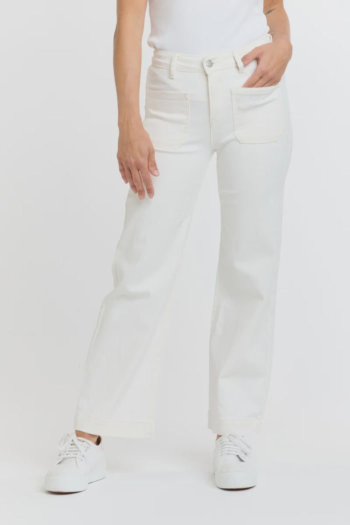 Bobbi 7/8th White