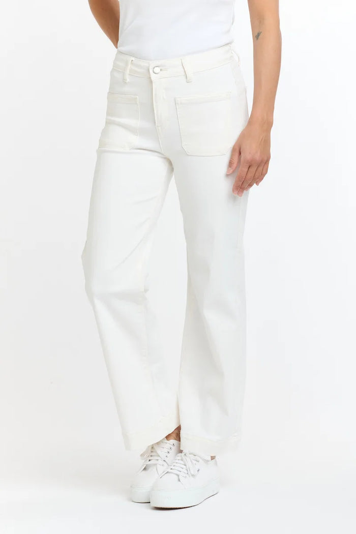 Bobbi 7/8th White