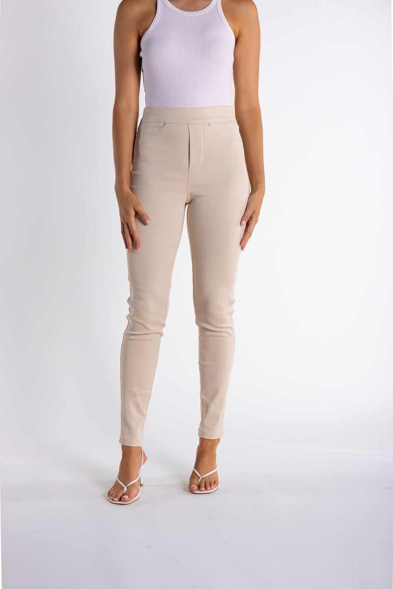 7/8 Pull on Pant Natural