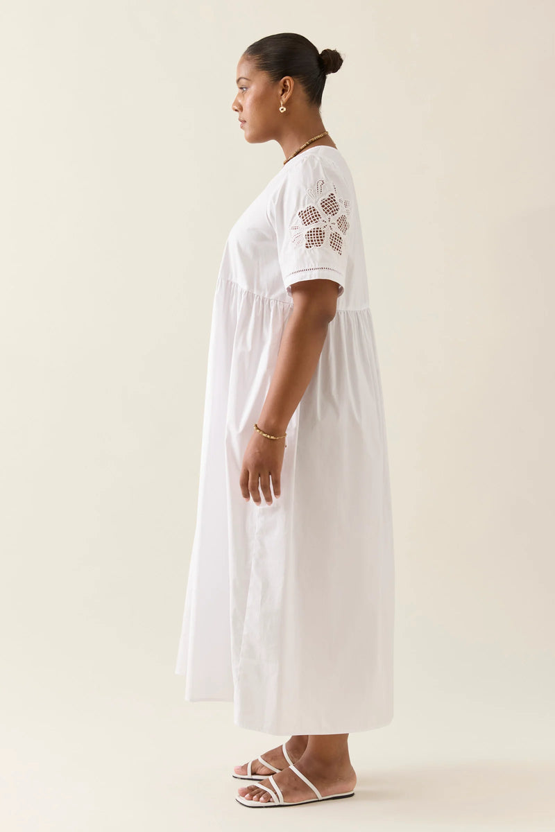 Nilsa Dress Lotus White