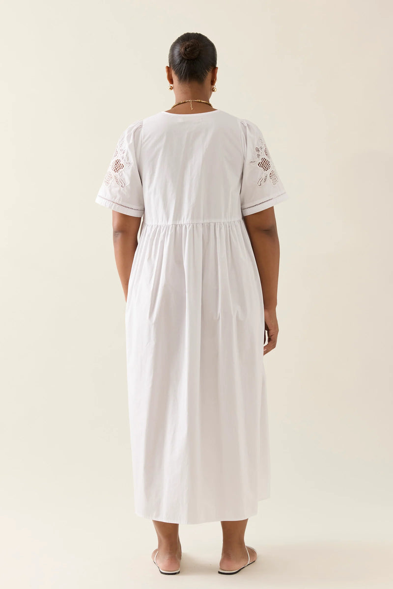 Nilsa Dress Lotus White
