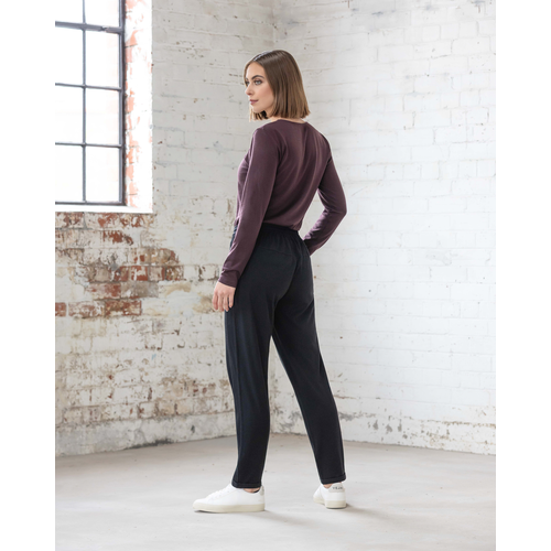 Walker Merino Pant Midnight