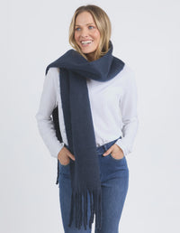 Elm Comfy Scarf Navy