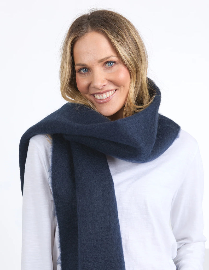 Elm Comfy Scarf Navy