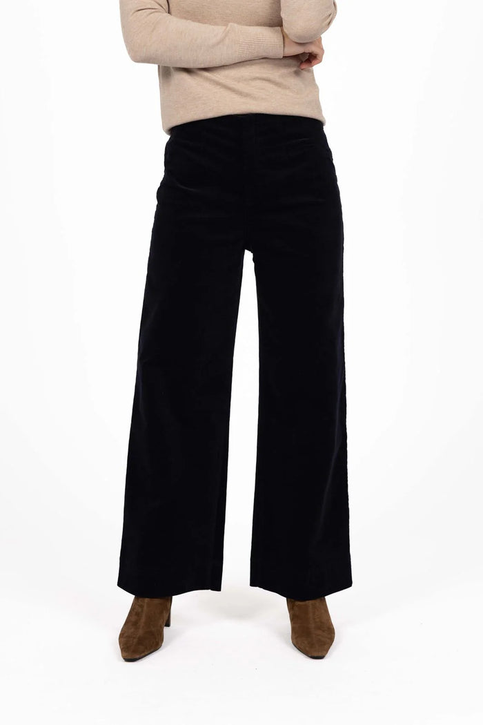 Fleetwood Cord Pants Indigo