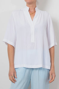 Flute Plaza Top White