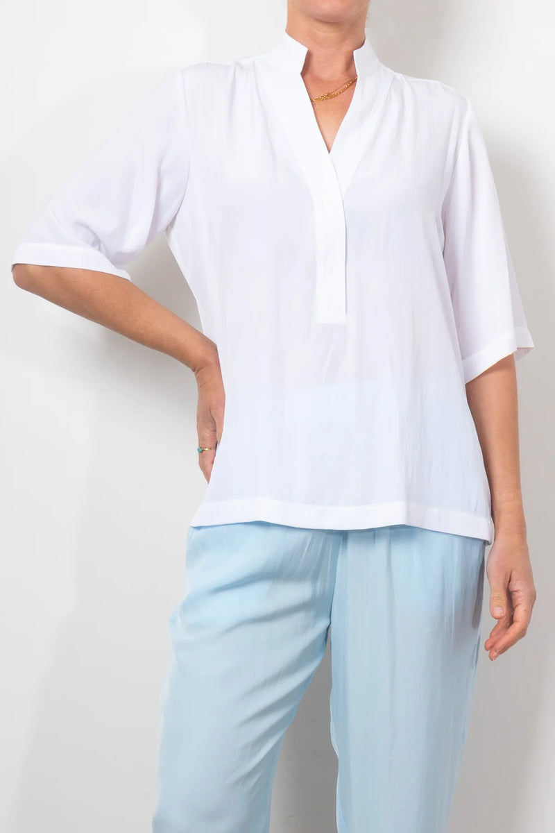 Flute Plaza Top White