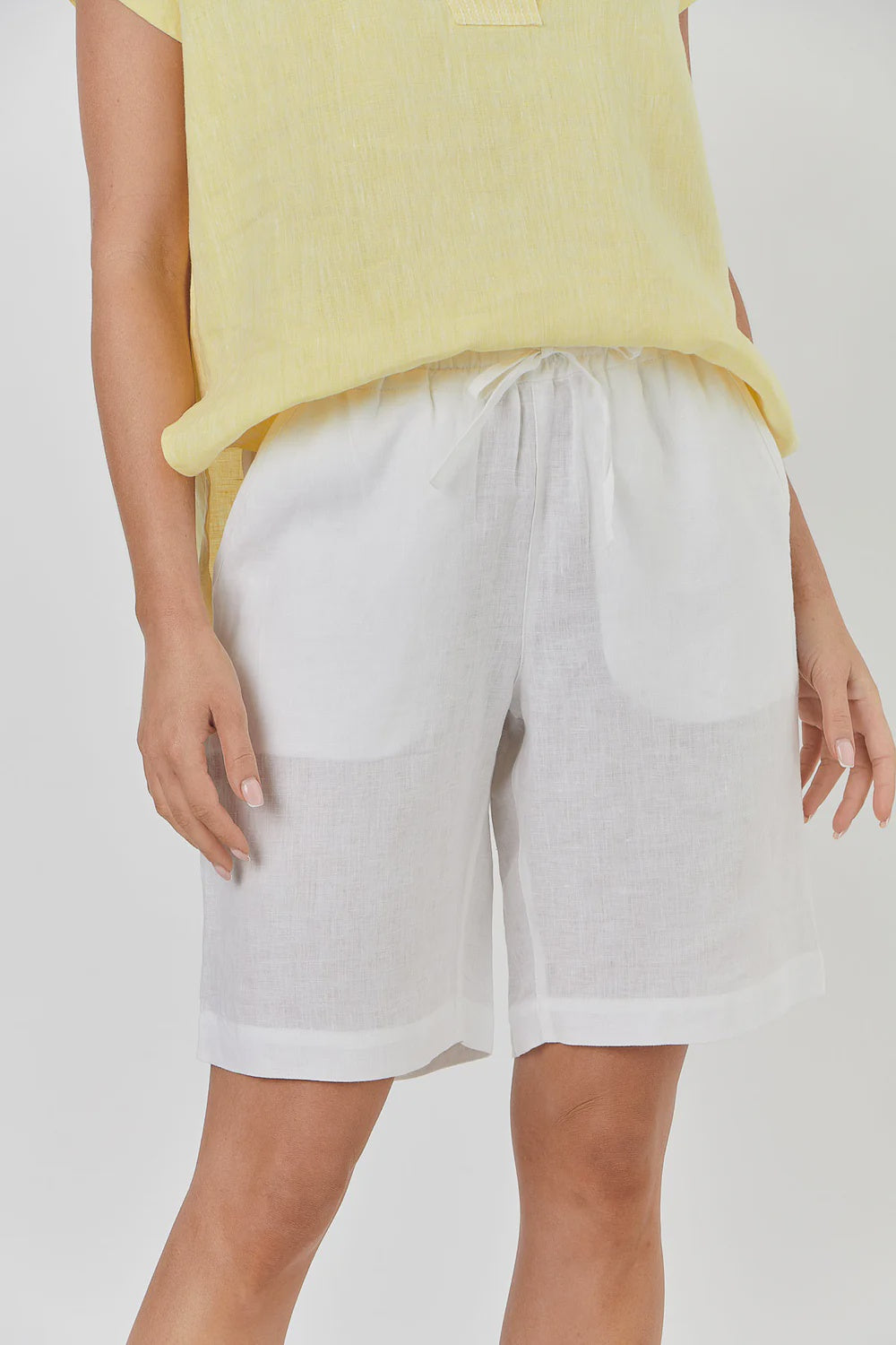 Linen Shorts White