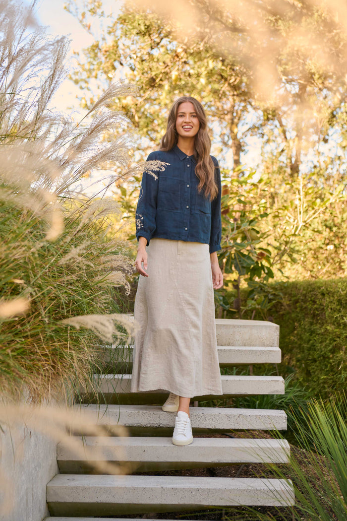 GA675 Skirt Sandstorm