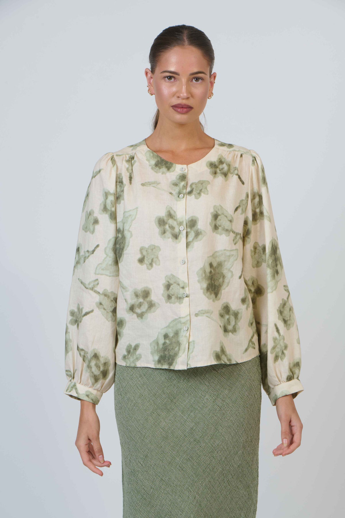 GA645 Petals Linen Shirt