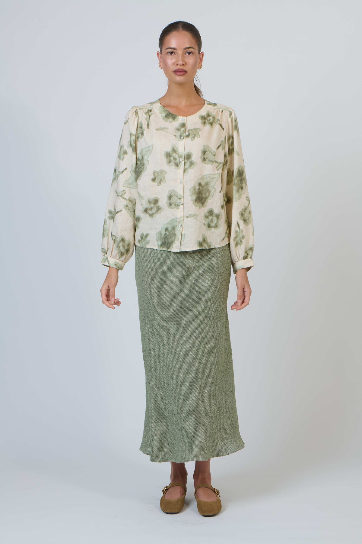 GA645 Petals Linen Shirt