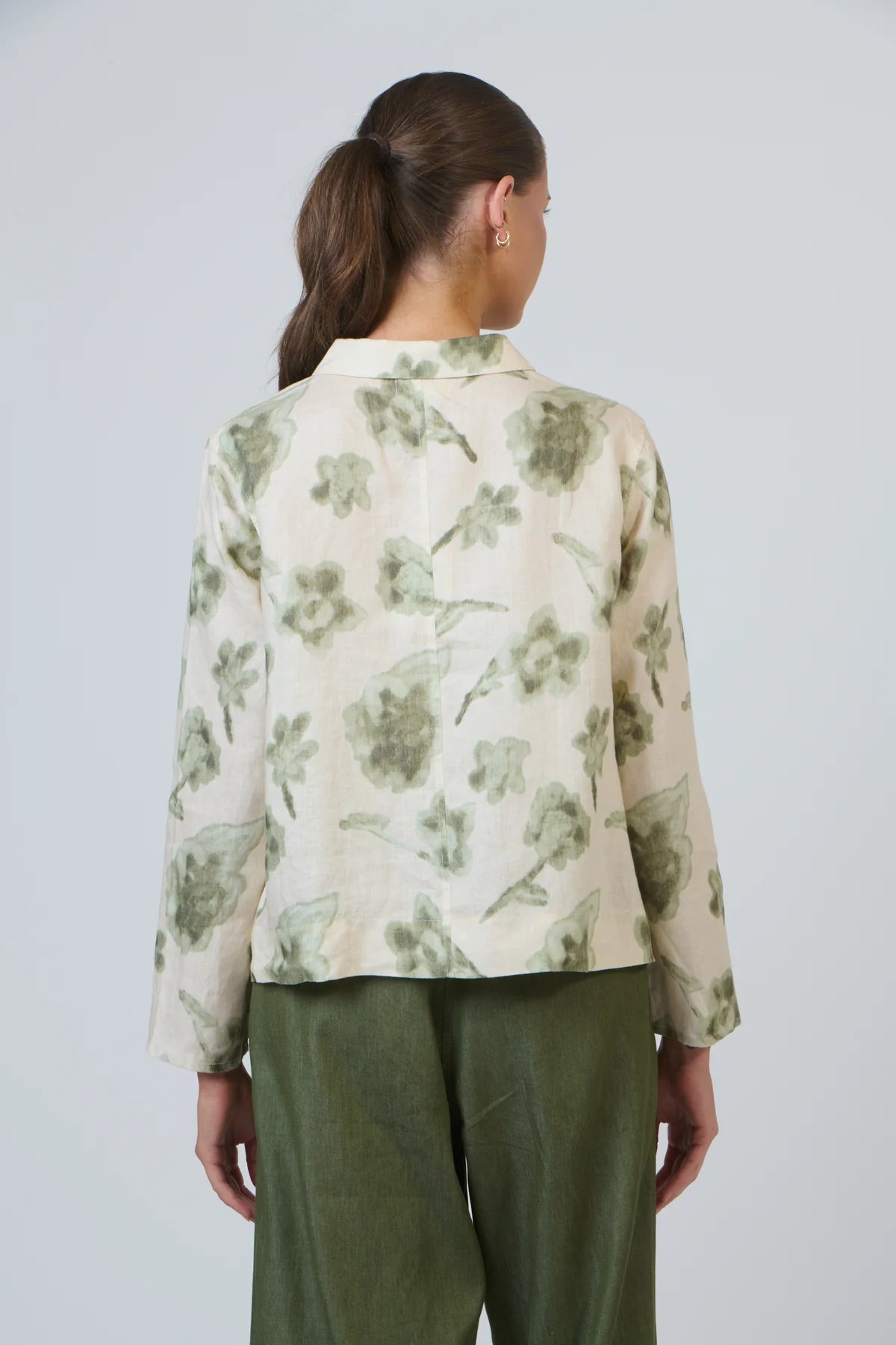 GA647 Petals Linen Shirt