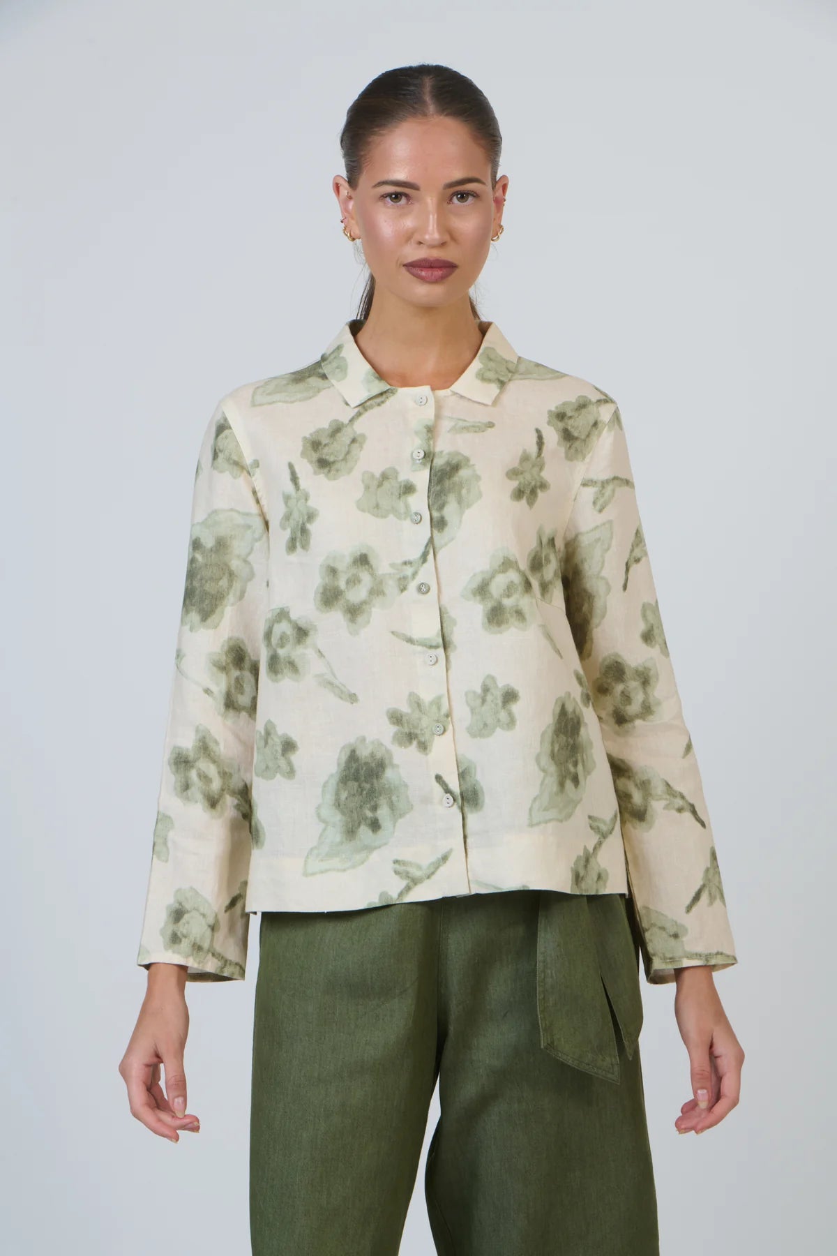 GA647 Petals Linen Shirt