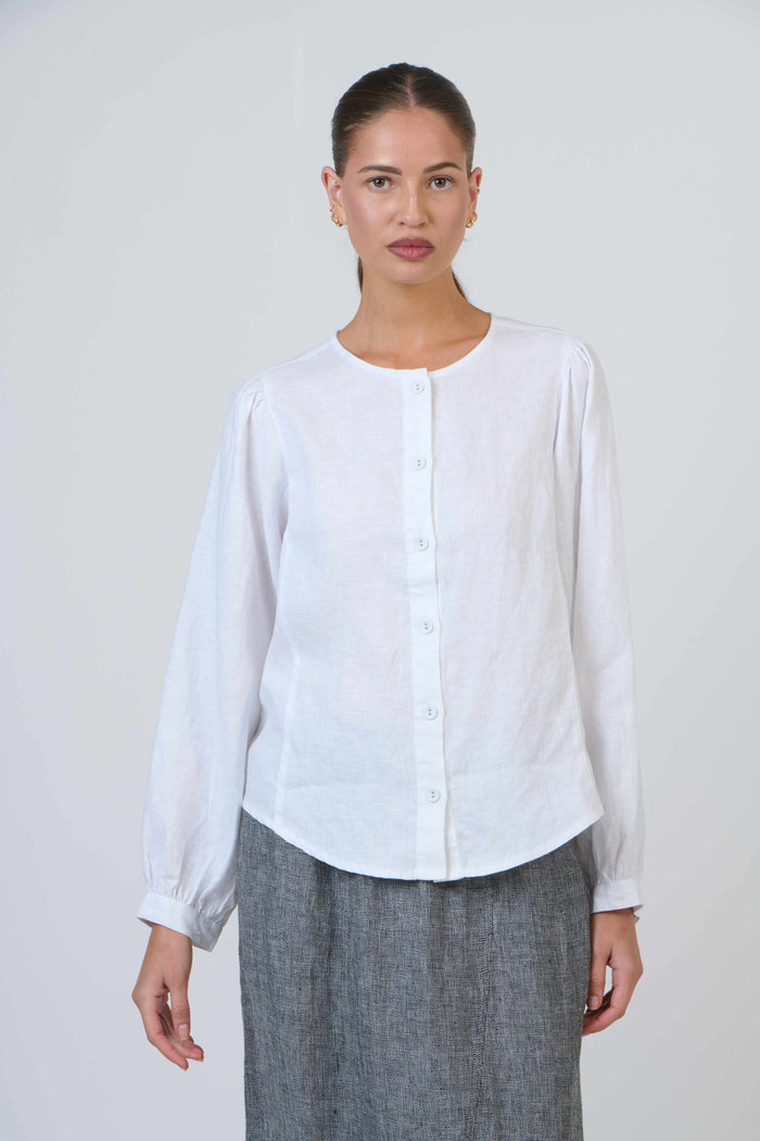 GA679 White  Linen Shirt