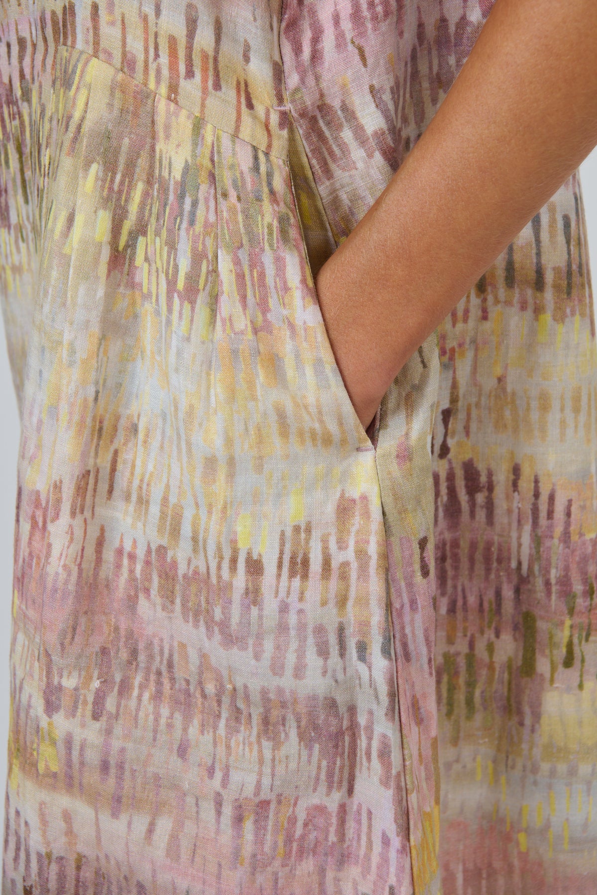 GA684 Linen Dress Jardin