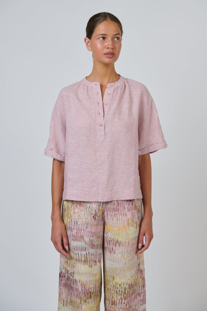 GA689 Linen Top Radish
