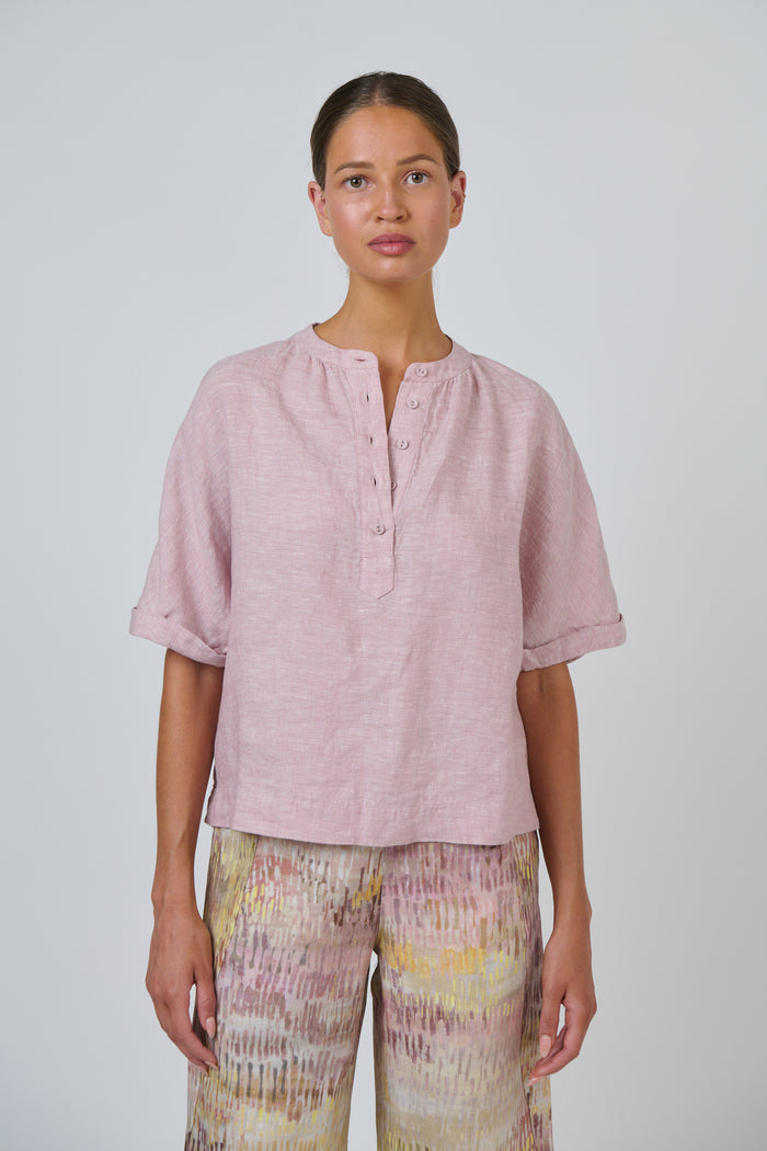 GA689 Linen Top Radish