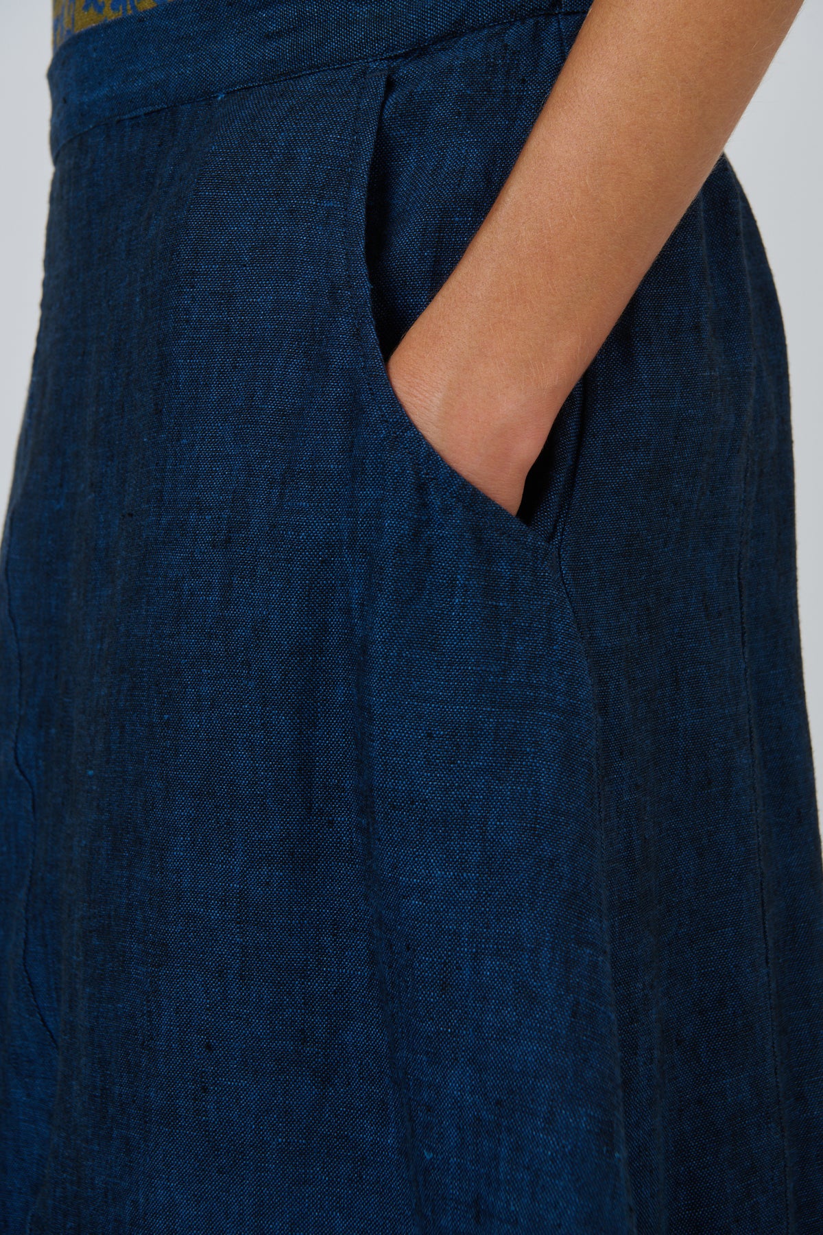 GA736 Linen Skirt Eclipse