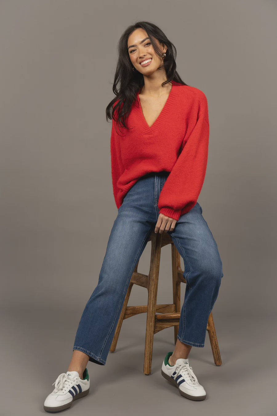 Nouveau V Neck Jumper Scarlet