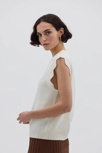 Scallop Vest Ivory