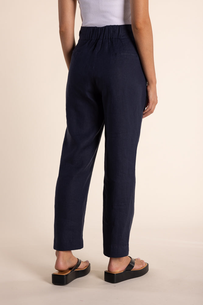 Linen 7/8 Pant Navy