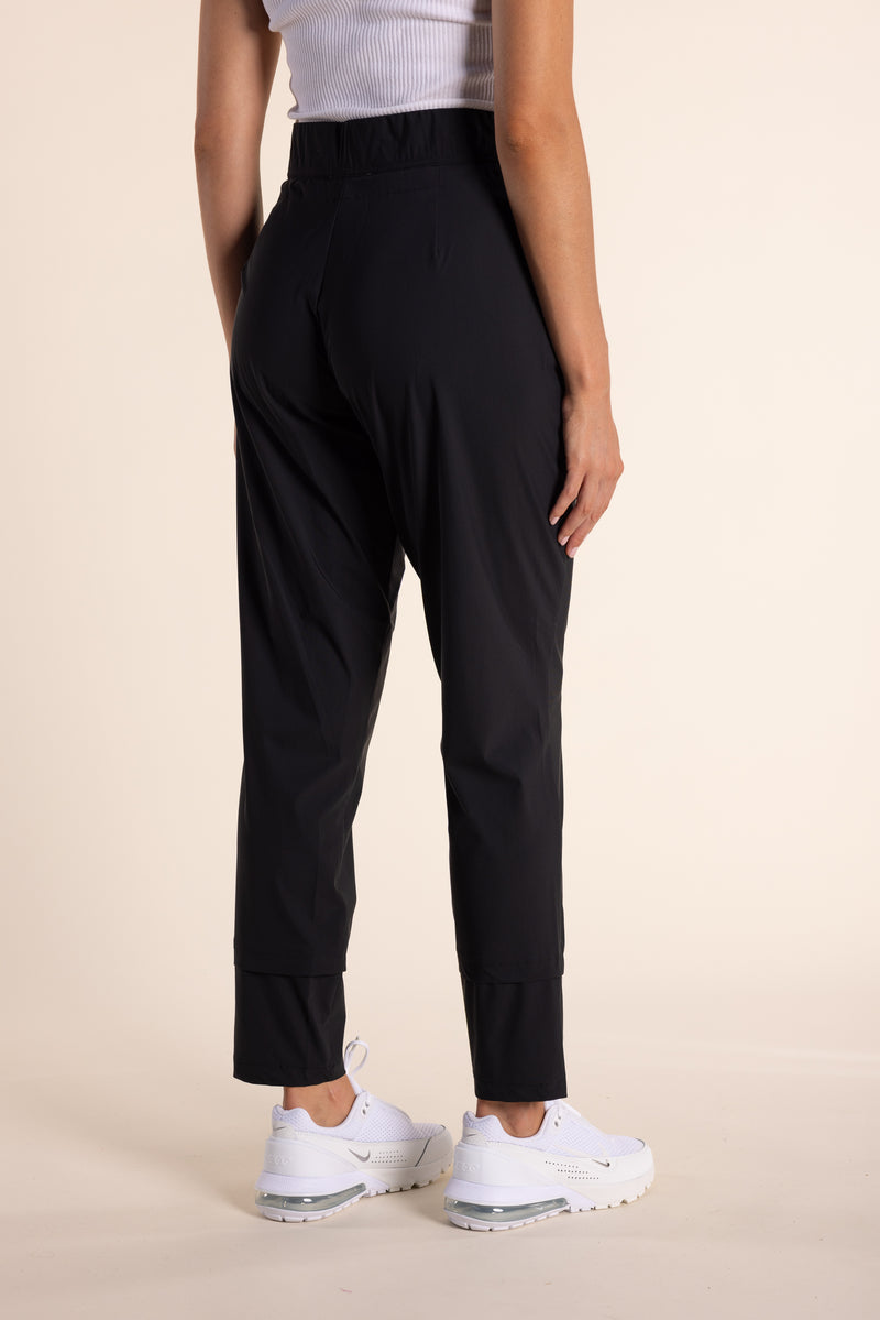 Panelled Pant Black