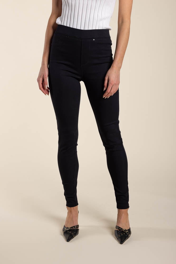 Pull On Jean in Black