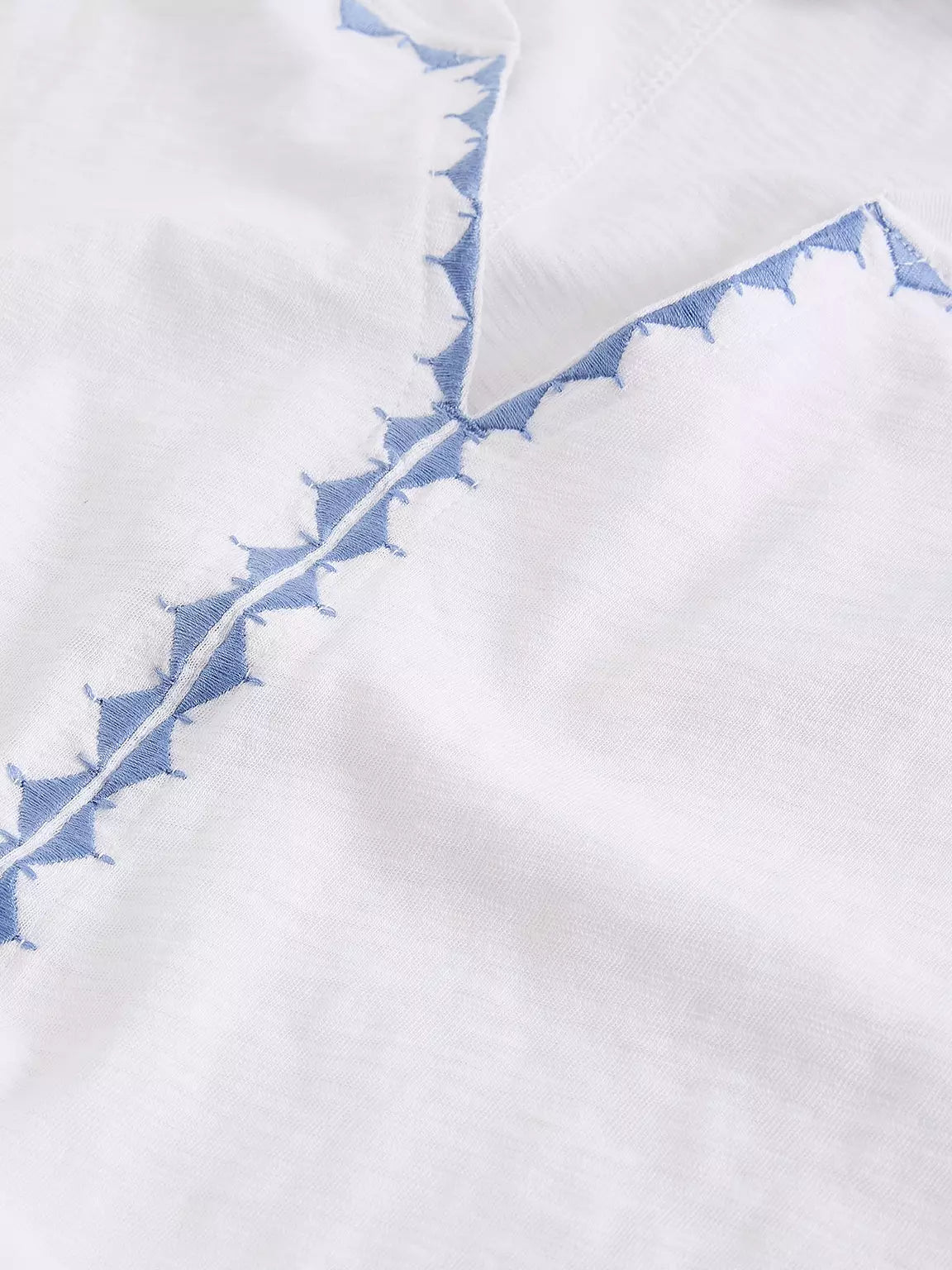 Nelly Plain Embroidered Tee White