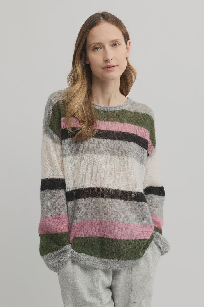 Ashen Knit Silver Marle