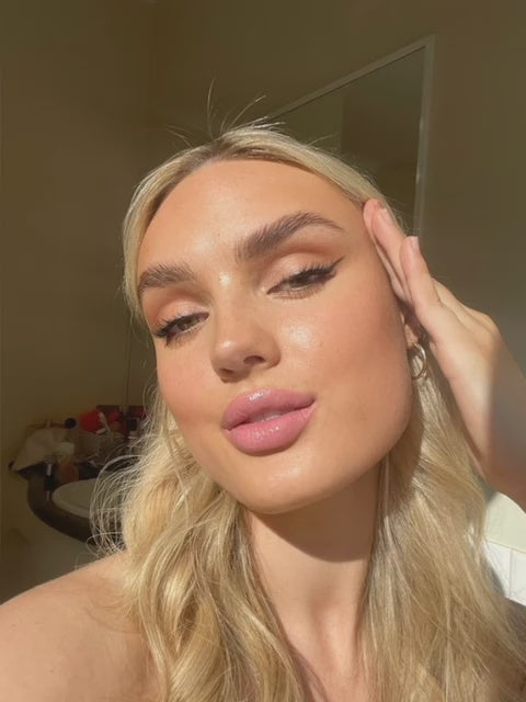 Miss Sophia Lilac Satin Lipstick