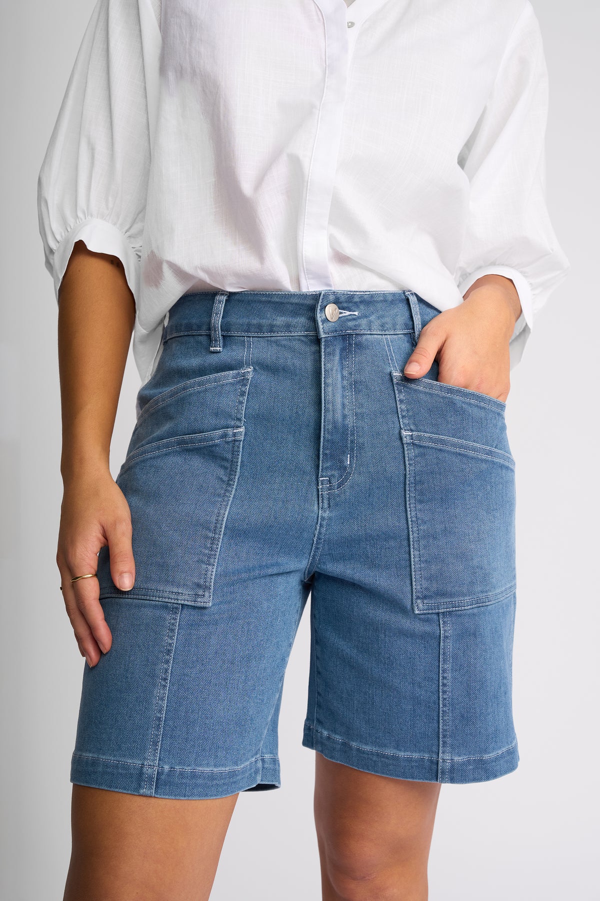Raven Short Blue Denim