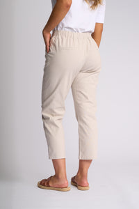 Henley 7/8 Pant Stone
